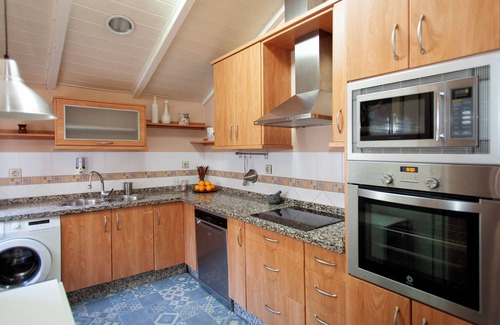 Jaen Appartement | Next to the Cathedral, in the historical center. Apartment ideal for families