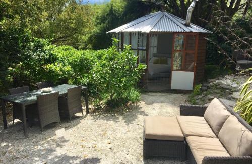 Kenepuru Head Autre | Ngahere Hou Glamping