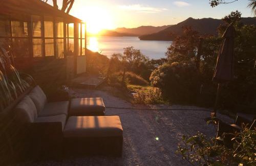 Kenepuru Head Autre | Ngahere Hou Glamping