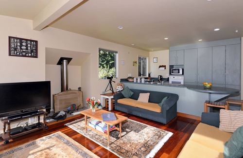 Moetapu Bay Cottage | Havre de Ngaire - Mahau Sound Holiday Home