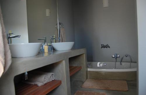 Buffelspruit Maison | Ngalas Rest 101