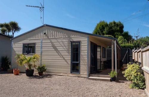 Ngongotaha Cottage | As You Do Retreat