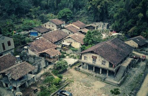 Trung Khanh Maison | Nhà Cổ Bản Giốc Homestay - Làng đá Khuổi Ky