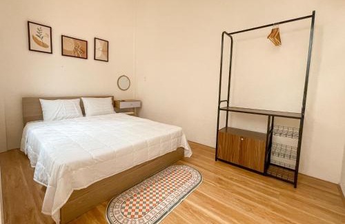 Dong Hoi Appartement | Nhà mặt đất 200m2 view biển Nhật Lệ, 3 phòng ngủ , 4 giường, 6 nhà tắm,Ra Khơi House