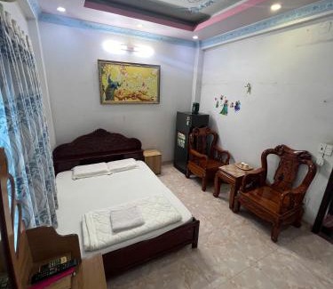 Binh Chanh Hôtel | Nhà Nghỉ Happy (Nguyên Thảo 2)