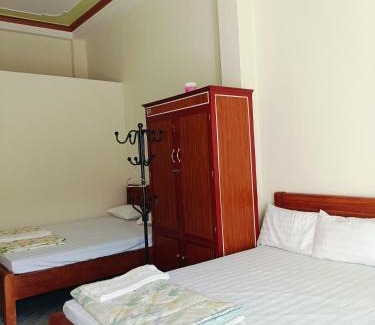 Nam Mau Maison | Nhà Nghỉ Việt Hùng