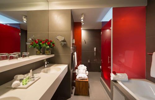 Les Corts Hôtel | NH Collection Barcelona Constanza