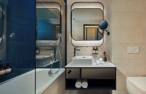 Gallus Hôtel | NH Collection Frankfurt Spin Tower