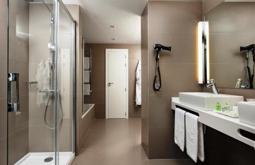 Ermitagana Hôtel | NH Pamplona Iruña Park