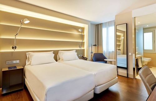 Les Corts Hôtel | NH Sants Barcelona