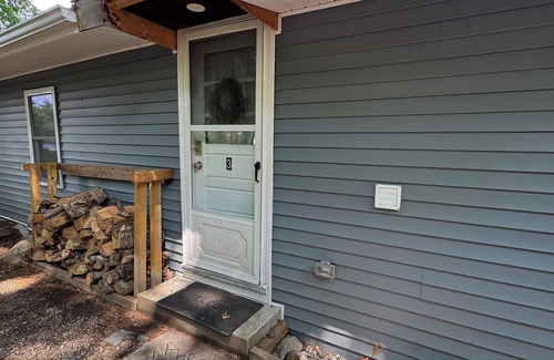 Brookline Maison | NH waterfront House - Private beach- Swim/Boat/Fish