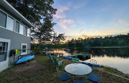 Brookline Maison | NH waterfront House - Private beach- Swim/Boat/Fish