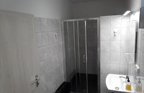 Nizbor Maison | Nižbor samostatný domek v zahradě