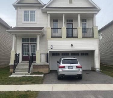 Thorold Maison | Niagara Oasis Hideaway