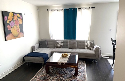Thorold Maison | Niagara Sleeps 6 Cozy 3bed 3bath Near Falls