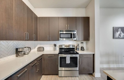 Dallas Appartement | Nice 2BR I Pool I Gym I Free Parking I Workspace