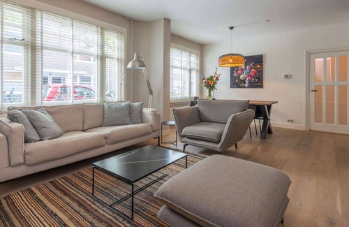 Frankendael Appartement | Nice 3 room ground floor apartment with garden