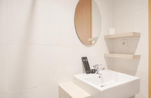 Mampang Prapatan Appartement | Nice and Comfort 1BR at 25th Floor Samara Suites Apartment By Travelio