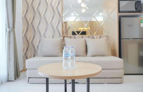Mampang Prapatan Appartement | Nice and Comfortable 2BR at Samara Suites Apartment By Travelio