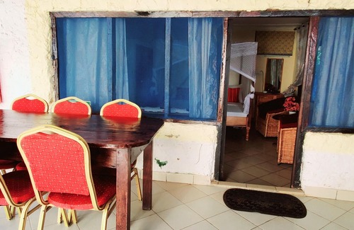 Galu Beach Villa | Nice and cosy Studio en-suite, kitchenette, Kenya