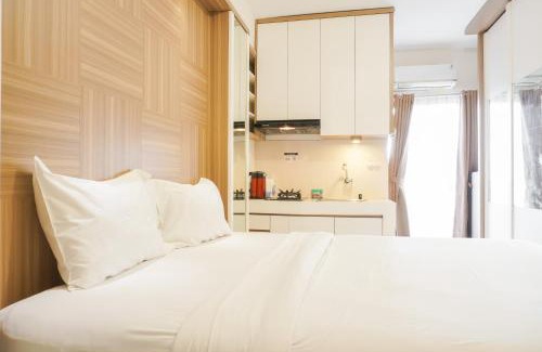 Depok Appartement | Nice and Cozy Studio at Cinere Resort Apartment By Travelio