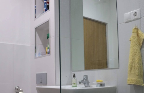 Vake-Saburtalo Maison | Maison mitoyenne agréable et confortable près de Lisisee