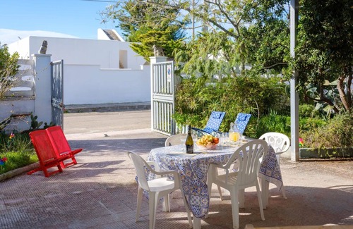 Torre Specchia Ruggeri Appartement | Agréable appartement pour 4 personnes avec WIFI, TV et animaux admis, près de Otrante