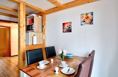 Schieder-Schwalenberg Appartement | Bel appartement pour 4 personnes avec WIFI, TV, balcon et animaux admis