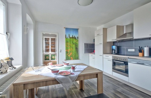 Schwalenberg Appartement | Bel appartement pour 8 personnes avec WIFI, TV et terrasse