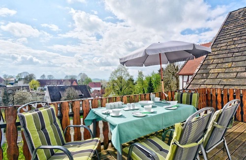 Schwalenberg Appartement | Bel appartement pour 8 personnes avec WIFI, TV et terrasse