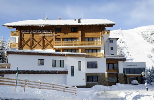 Katschberg Appartement | Joli appartement avec WIFI, piscine, balcon, animaux admis, vue panoramique et parking