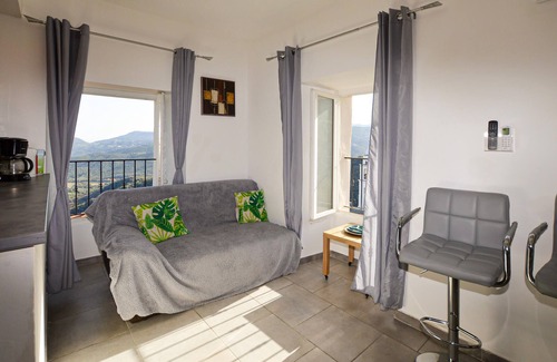 Santo-Pietro-di-Tenda Appartement | Bel appartement à San Pietro Di Tenda