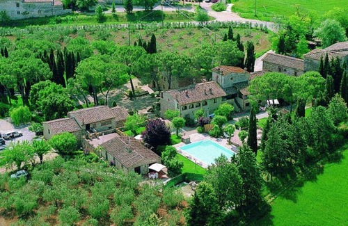Colle di Val d'Elsa Maison | Joli appartement dans une maison de vacances avec piscine, TV, patio et animaux admis