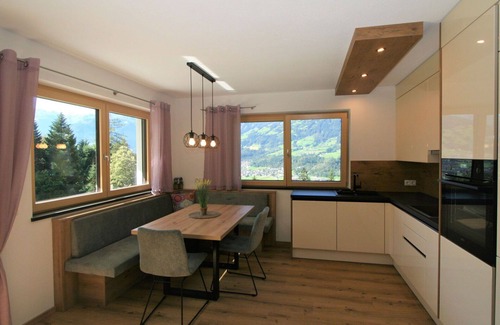 Holdernach Appartement | Agréable appartement pour 5 personnes avec WIFI, TV et terrasse