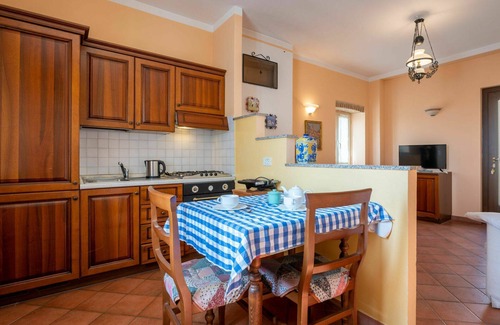 Cortazzone Villa | Joli appartement dans une maison de vacances avec WIFI, piscine, TV, patio, animaux admis, parking