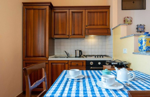 Cortazzone Villa | Joli appartement dans une maison de vacances avec WIFI, piscine, TV, patio, animaux admis, parking