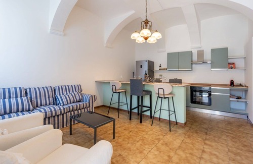 Grazzano Badoglio Appartement | Bel appartement pour 4 personnes avec climatisation, WIFI et terrasse