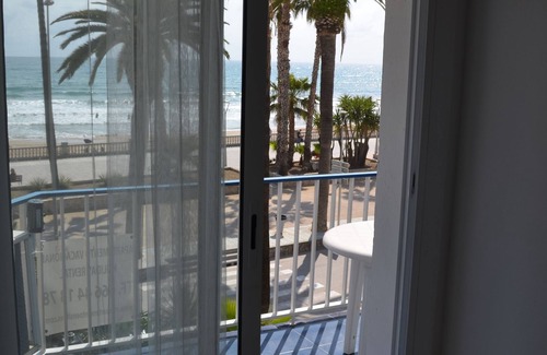 Sitges Town Center Appartement | Bel appartement face à la plage dans le centre de Sitges entièrement équipé