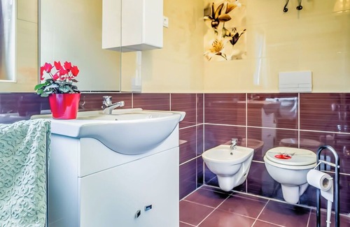 Tar-Vabriga Appartement | Nice apartment for 2 guests with pool, WIFI, A/C, TV, pets allowed and parking
