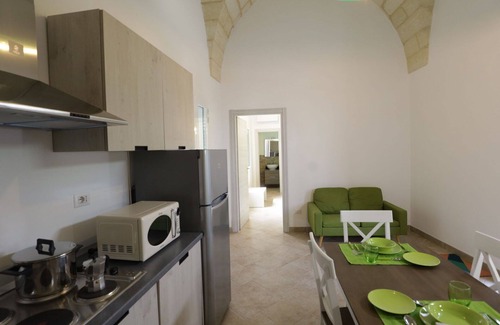 Vernole Appartement | Confortable appartement pour 2 personnes avec climatisation, WIFI, TV et animaux admis