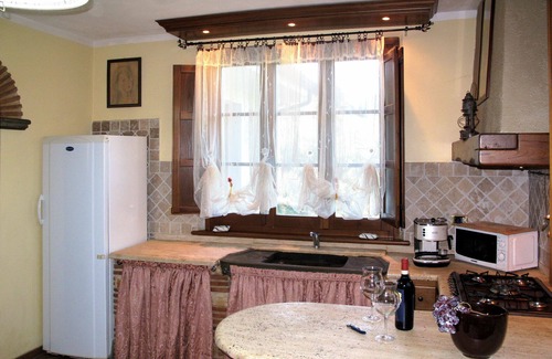 Camaiore Appartement | Joli appartement pour 4 personnes avec piscine privée, WIFI, TV et parking