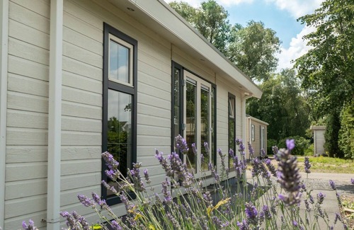 Dordtse Biesbosch Appartement | Agréable appartement dans une maison de vacances pour 4 personnes avec piscine, WIFI, TV et parking
