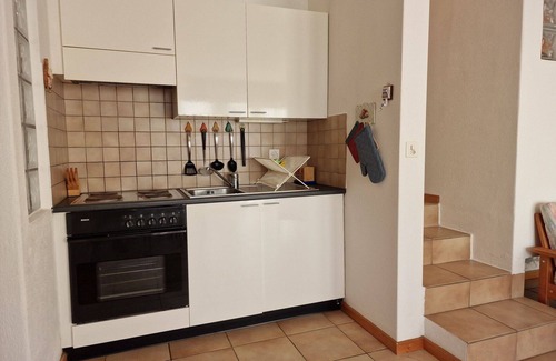 Airolo Appartement | Bel appartement pour 4 personnes avec WIFI, TV, patio, vue panoramique et parking