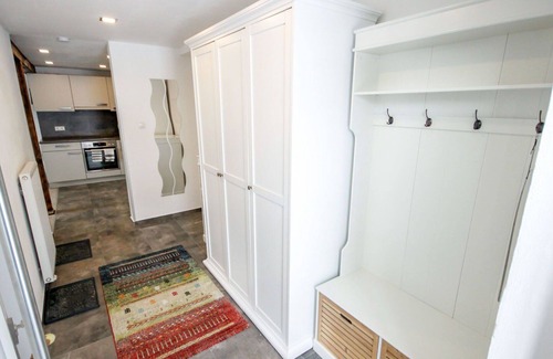 Pians Appartement | Agréable appartement pour 4 personnes avec WIFI, TV, balcon et parking