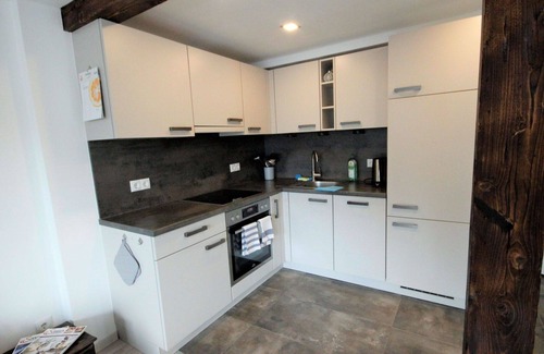 Pians Appartement | Agréable appartement pour 4 personnes avec WIFI, TV, balcon et parking
