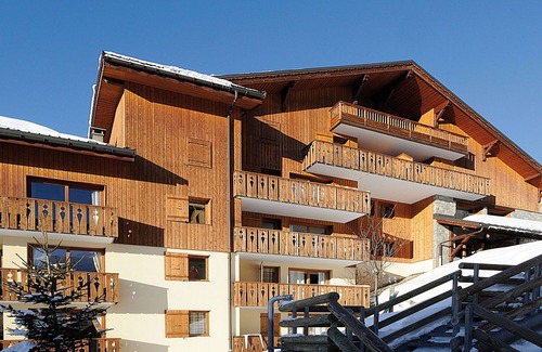 Plan Peisey Appartement | Bel appartement pour 6 personnes avec WIFI, piscine, TV, terrasse et animaux admis
