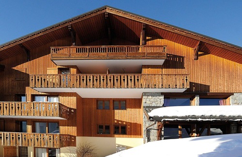 Plan Peisey Appartement | Bel appartement pour 6 personnes avec WIFI, piscine, TV, terrasse et animaux admis
