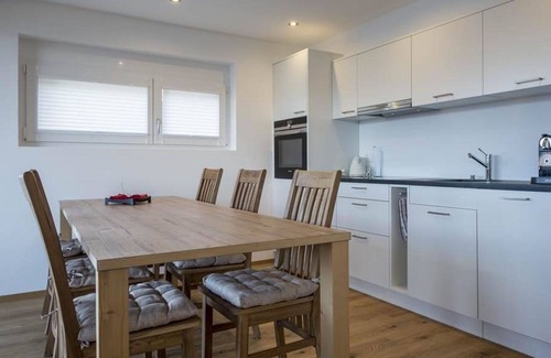 Bettmeralp Appartement | Bel appartement pour 6 personnes avec WIFI, TV et balcon