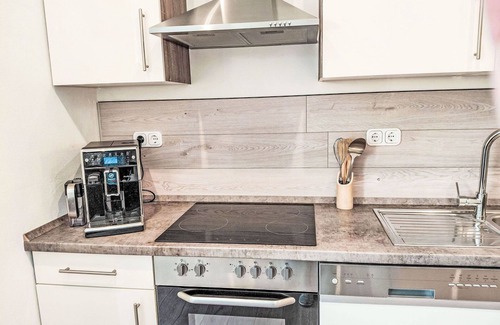 Ottbergen Appartement | Nice apartment for 4 guests with WIFI, TV, terrace, pets allowed and panoramic view