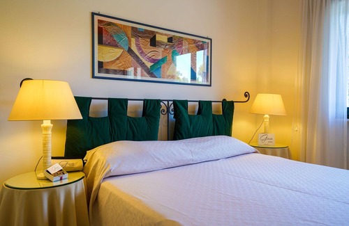 Acaya Autre | Joli appartement avec climatisation, WIFI, piscine, TV, animaux admis et parking, près de Lecce